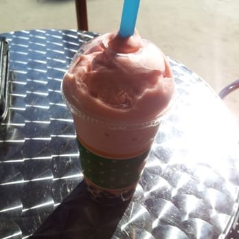 Vanitea Café - Strawberry and banana, with boba - Coffee & Tea Near Me - Chula Vista, California Vanitea Café - Strawberry and banana, with boba - Coffee & Tea Near Me - Chula Vista, California
