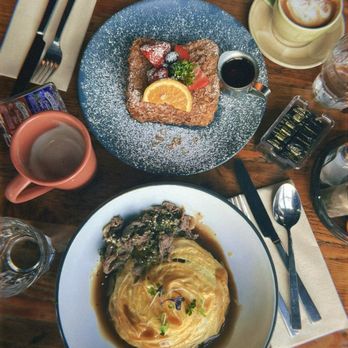 Berkeley Social Club - Mascarpone Blueberry Stuffed Crunch French Toast and Bulgogi Scramble - Breakfast & Brunch Near Me - Berkeley, California Berkeley Social Club - Mascarpone Blueberry Stuffed Crunch French Toast and Bulgogi Scramble - Breakfast & Brunch Near Me - Berkeley, California