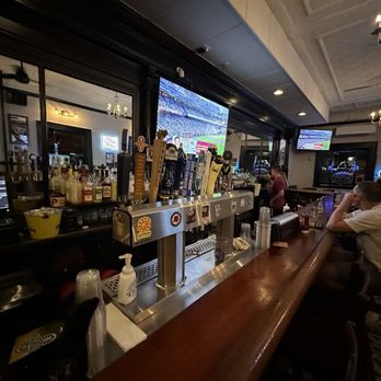 Kelliann's Bar & Grill - Bars Near Me - Philadelphia, Pennsylvania Kelliann's Bar & Grill - Bars Near Me - Philadelphia, Pennsylvania