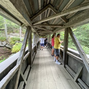 The Flume Gorge - Parks Near Me - Lincoln, New Hampshire The Flume Gorge - Parks Near Me - Lincoln, New Hampshire