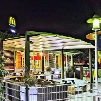 McDonald's - Winter bei MCD (03/2023) - Fast Food Near Me - Wentorf bei Hamburg, SH McDonald's - Winter bei MCD (03/2023) - Fast Food Near Me - Wentorf bei Hamburg, SH