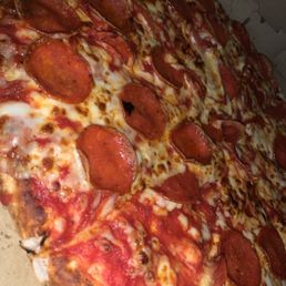 Bro they never disappoint on this pizza I can't choose no other spot's