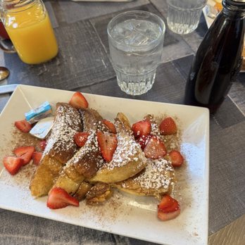 Sabrina's Cafe - French toast - Cafes Near Me - Philadelphia, Pennsylvania Sabrina's Cafe - French toast - Cafes Near Me - Philadelphia, Pennsylvania