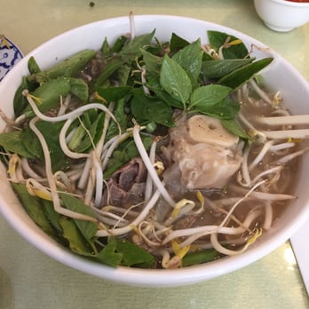 Pho Kien Giang - Pho dac biet with the fillings they provide!! Tasty and enjoyable!! - Vietnamese Near Me - Pinellas Park, Florida