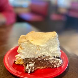Riverview Cafe - Chocolate pie