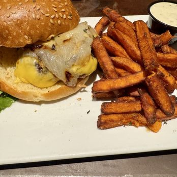 Flip Side - Burgers Near Me - Columbus, Ohio