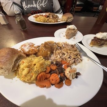 Casino Apache Travel Center - Thanksgiving Day luncheon - Casinos Near Me - Mescalero, New Mexico Casino Apache Travel Center - Thanksgiving Day luncheon - Casinos Near Me - Mescalero, New Mexico