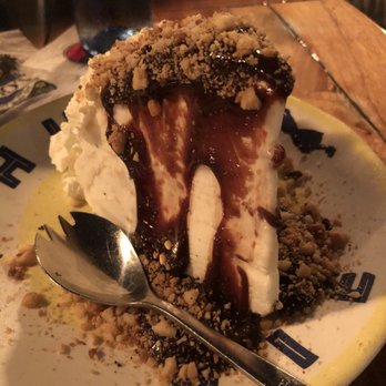 Kimo's Maui - Kimo 's Original Hula Pie - Seafood Near Me - Lahaina, Hawaii