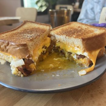 Verna - S.E.C. - Cafes Near Me - Nashville, Tennessee Verna - S.E.C. - Cafes Near Me - Nashville, Tennessee