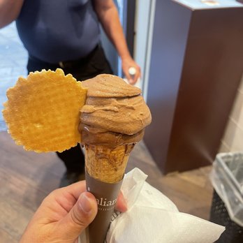 Cioccolati Italiani - Chocolatiers & Shops Near Me - Milan, Michigan