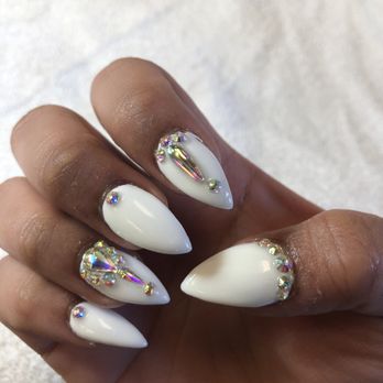Lucky Nails - Nail Salons Near Me - Bay Point, California