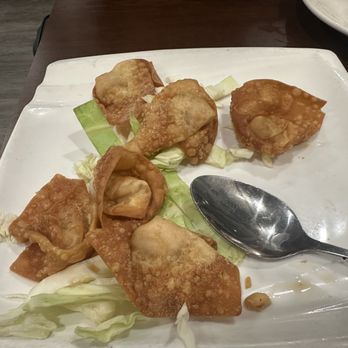 Golden Pheasant - Golden Fried Wontons (12) - Chinese Near Me - Torrance, California Golden Pheasant - Golden Fried Wontons (12) - Chinese Near Me - Torrance, California