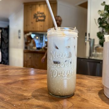Wishing Well Coffee & Tea - Iced Vanilla Latte - Coffee & Tea Near Me - Hanalei, Hawaii Wishing Well Coffee & Tea - Iced Vanilla Latte - Coffee & Tea Near Me - Hanalei, Hawaii