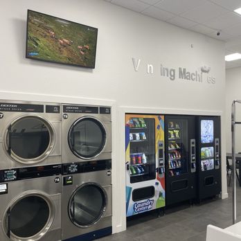 Star Coin Laundry & Bundle Service - Laundromat Near Me - Garland, Texas Star Coin Laundry & Bundle Service - Laundromat Near Me - Garland, Texas