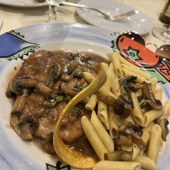 Giovanni's Ristorante - Chicken Marsala - Italian Near Me - Miami, Florida