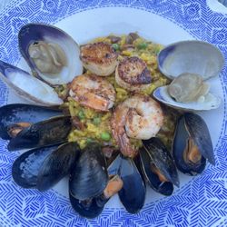The Half Shell Oysters & Seafood - Paella