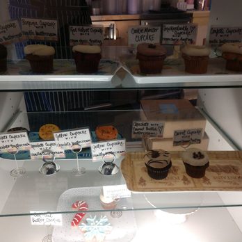 Sweet Mandy B's - December cupcake assortment - Bakeries Near Me - Chicago, Illinois Sweet Mandy B's - December cupcake assortment - Bakeries Near Me - Chicago, Illinois