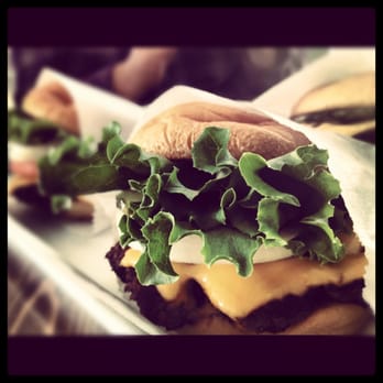 Yo-Burger - Burgers Near Me - Bronx, New York