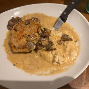 Olive Garden Italian Restaurant - Italian Near Me - Beaverton, Oregon Olive Garden Italian Restaurant - Italian Near Me - Beaverton, Oregon