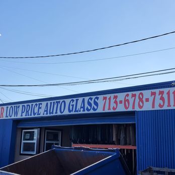 Super Low Price Auto Glass - Office/waiting area. - Auto Glass Services Near Me - Houston, Texas Super Low Price Auto Glass - Office/waiting area. - Auto Glass Services Near Me - Houston, Texas