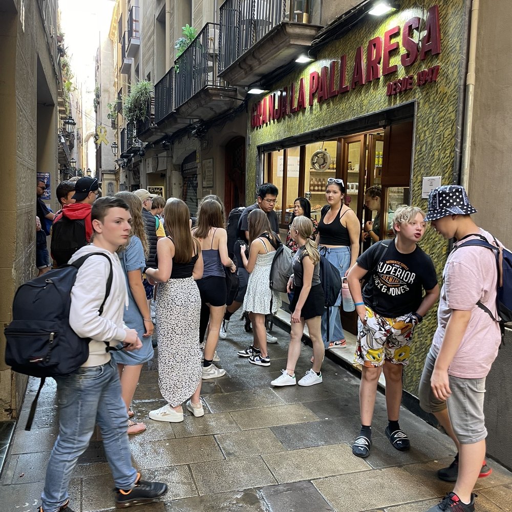 La Pallaresa - Coffee & Tea Near Me - Barcelona, B