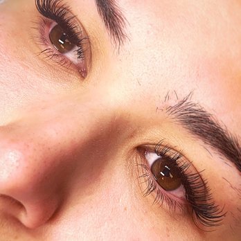 The Lash Den - Classic Cat Eye - Eyelash Service Near Me - Rockwall, Texas