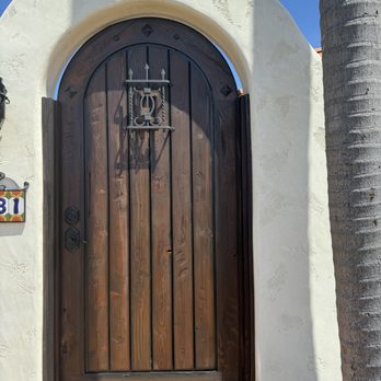 Rustic 101 - Furniture Stores Near Me - Encinitas, California Rustic 101 - Furniture Stores Near Me - Encinitas, California