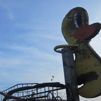 Tempelhofer Feld - "allotment garden" duckie - Landmarks & Historical Buildings Near Me - Berlin, BE