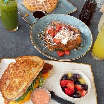 First Watch - Breakfast & Brunch Near Me - Plano, Texas