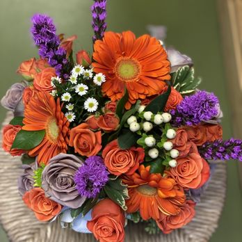 Elements Florist - Florists Near Me - Cornelius, North Carolina Elements Florist - Florists Near Me - Cornelius, North Carolina