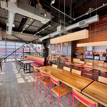 MOD Pizza - Inside - Fast Food Near Me - Castro Valley, California