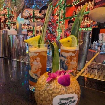 55 South - Two jingle birds, and one secret Santa - Lounges Near Me - San Jose, California 55 South - Two jingle birds, and one secret Santa - Lounges Near Me - San Jose, California