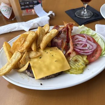 Eighteen 18 Bar and Grill - Bunless bacon cheeseburger! - American Near Me - Corpus Christi, Texas Eighteen 18 Bar and Grill - Bunless bacon cheeseburger! - American Near Me - Corpus Christi, Texas