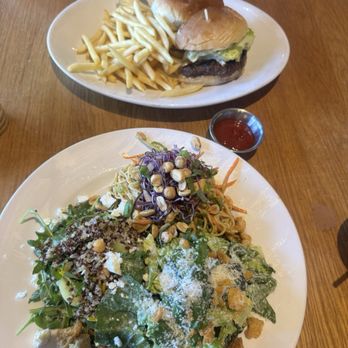 Cafe Bernardo At Pavilions - New American Near Me - Sacramento, California Cafe Bernardo At Pavilions - New American Near Me - Sacramento, California