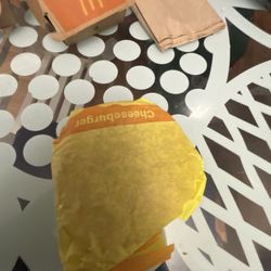McDonald's - The cheese burger