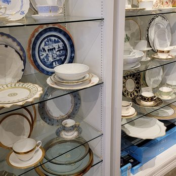Robert's China Crystal & Silver - Wedding gifts - Home & Garden Near Me - Houston, Texas Robert's China Crystal & Silver - Wedding gifts - Home & Garden Near Me - Houston, Texas