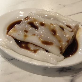 Moon Kee - Beef rice roll - delicious but need more parsley. - Cantonese Near Me - New York, New York