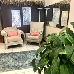 Hawaiian Sun Beauty & Wellness - Lobby
