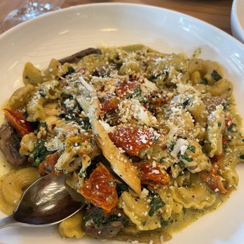 Sixty Vines - Creste di gallo - Wine Bars Near Me - Winter Park, Florida Sixty Vines - Creste di gallo - Wine Bars Near Me - Winter Park, Florida