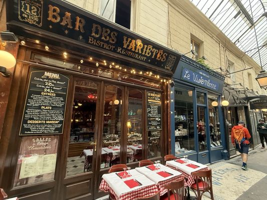 Passage des Panoramas by null