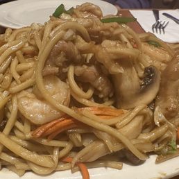 Lo Mein