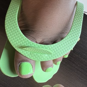 Allure Nails and Spa - Nail Salons Near Me - Douglasville, Georgia