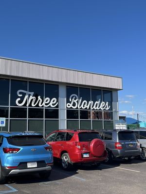 Three Blondes Brewing by null