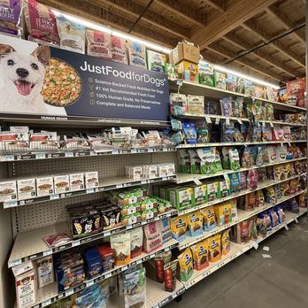 Tractor Supply - Pet food - Pet Stores Near Me - Jurupa Valley, California