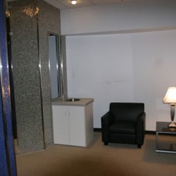 Genesis Health Clubs - Hutchinson - Genesis Hutch Location Locker Rooms