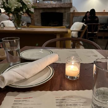 Alpino - Inside - German Near Me - Detroit, Michigan
