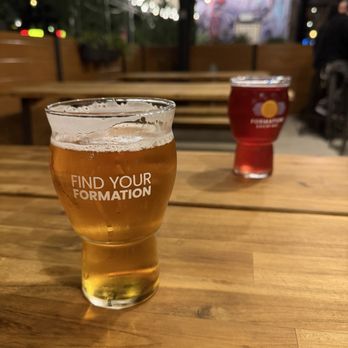 Formation Brewing - Western Winds West Coast IPA and Stem Blueberry Lime Cider on the patio - Brewpubs Near Me - Phoenix, Arizona