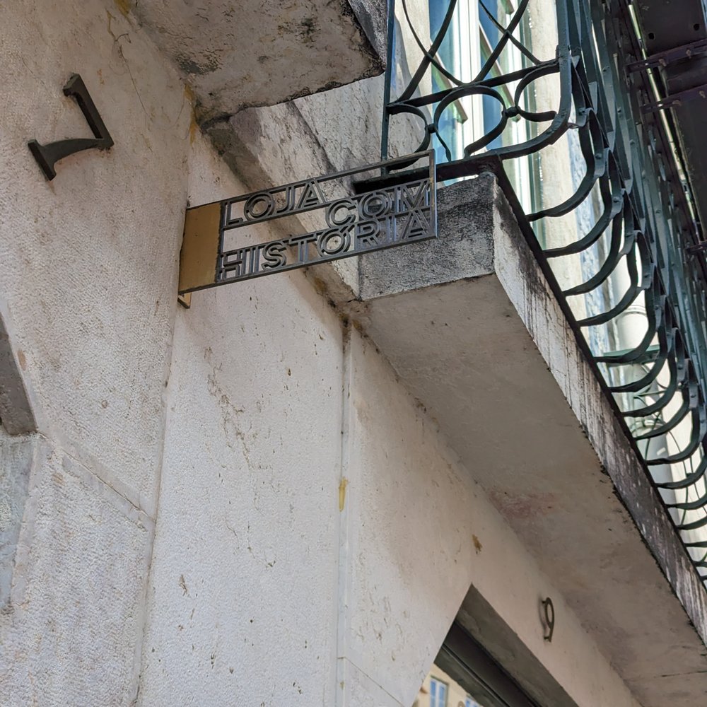 Ginja Sem Rival e Eduardino - Loja Com Historia, place of historical significance distinction - Beer, Wine & Spirits Near Me - Lisbon, 11 Ginja Sem Rival e Eduardino - Loja Com Historia, place of historical significance distinction - Beer, Wine & Spirits Near Me - Lisbon, 11