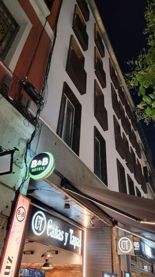 B&B HOTEL Madrid Centro Puerta del Sol by null