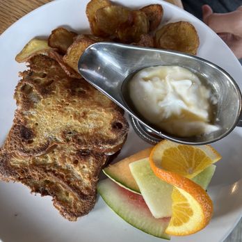 Chez Francois Restaurant - Gluten-Free Raisin Bread French Toast - French Near Me - Canmore, Alberta Chez Francois Restaurant - Gluten-Free Raisin Bread French Toast - French Near Me - Canmore, Alberta
